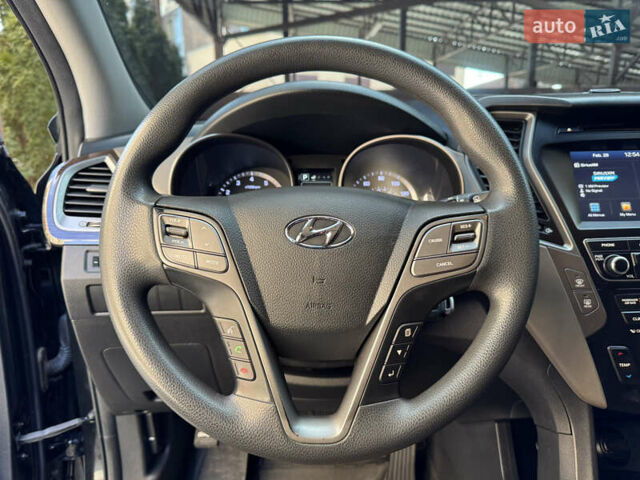 Чорний Хендай Санта Фе, об'ємом двигуна 2.4 л та пробігом 150 тис. км за 14500 $, фото 25 на Automoto.ua