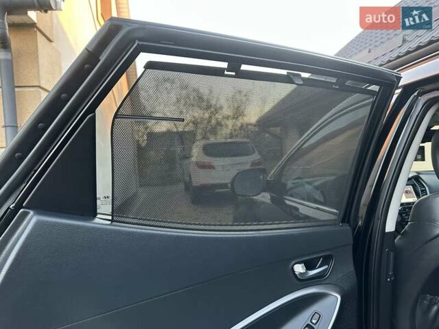 Чорний Хендай Санта Фе, об'ємом двигуна 2.2 л та пробігом 199 тис. км за 19397 $, фото 139 на Automoto.ua