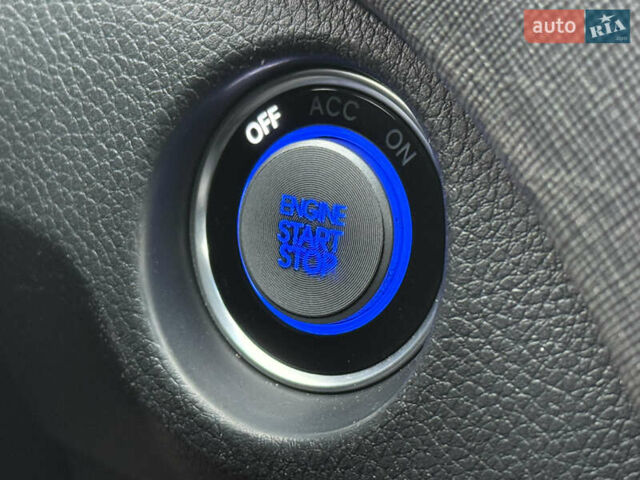 Черный Хендай Санта Фе, объемом двигателя 2.2 л и пробегом 188 тыс. км за 21750 $, фото 69 на Automoto.ua