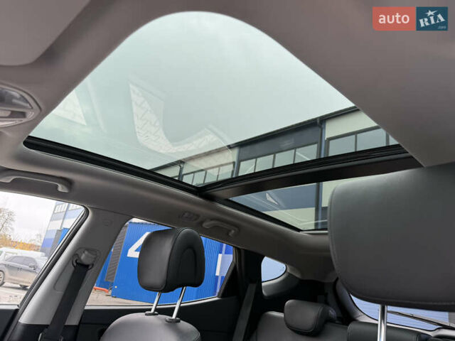 Черный Хендай Санта Фе, объемом двигателя 2.2 л и пробегом 190 тыс. км за 21650 $, фото 70 на Automoto.ua