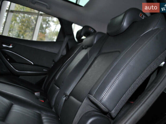 Черный Хендай Санта Фе, объемом двигателя 2.2 л и пробегом 130 тыс. км за 23500 $, фото 34 на Automoto.ua