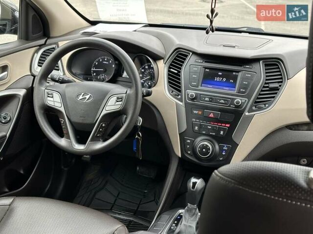 Черный Хендай Санта Фе, объемом двигателя 2.36 л и пробегом 130 тыс. км за 14690 $, фото 26 на Automoto.ua