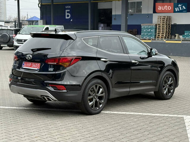 Черный Хендай Санта Фе, объемом двигателя 2.2 л и пробегом 190 тыс. км за 21650 $, фото 9 на Automoto.ua