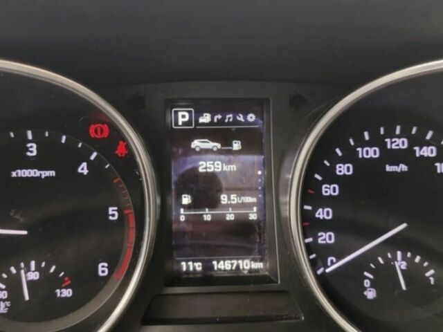 Черный Хендай Санта Фе, объемом двигателя 2 л и пробегом 100 тыс. км за 8300 $, фото 10 на Automoto.ua