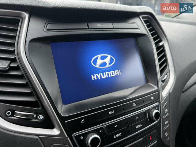 Чорний Хендай Санта Фе, об'ємом двигуна 2.2 л та пробігом 190 тис. км за 20999 $, фото 70 на Automoto.ua