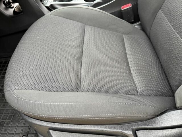 Черный Хендай Санта Фе, объемом двигателя 2.4 л и пробегом 141 тыс. км за 13699 $, фото 9 на Automoto.ua