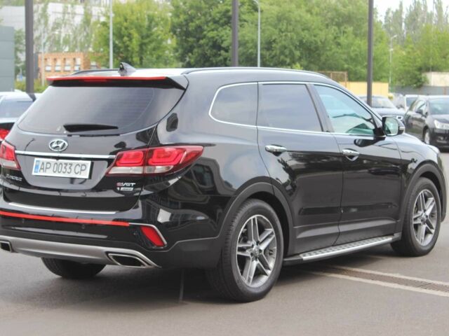 Черный Хендай Санта Фе, объемом двигателя 2.2 л и пробегом 115 тыс. км за 23999 $, фото 5 на Automoto.ua