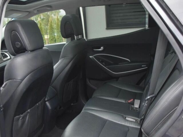 Черный Хендай Санта Фе, объемом двигателя 2 л и пробегом 120 тыс. км за 12000 $, фото 18 на Automoto.ua