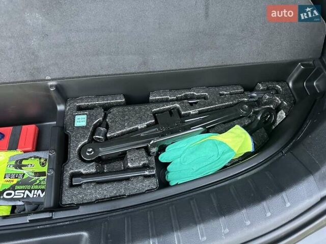 Чорний Хендай Санта Фе, об'ємом двигуна 2.2 л та пробігом 199 тис. км за 19397 $, фото 158 на Automoto.ua