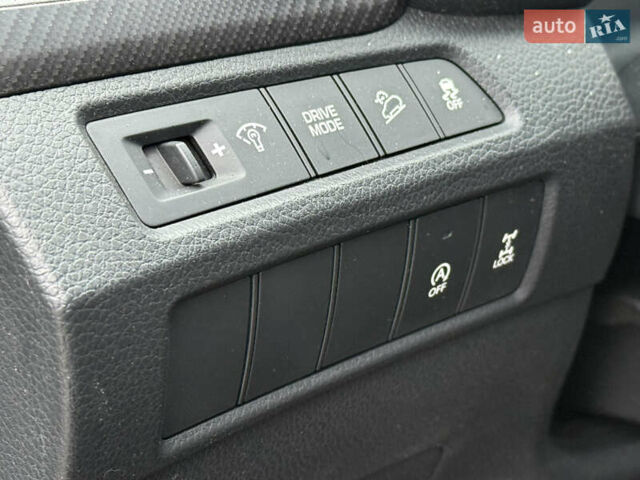 Черный Хендай Санта Фе, объемом двигателя 2.2 л и пробегом 188 тыс. км за 21750 $, фото 62 на Automoto.ua