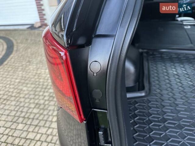 Чорний Хендай Санта Фе, об'ємом двигуна 2.2 л та пробігом 199 тис. км за 19397 $, фото 165 на Automoto.ua