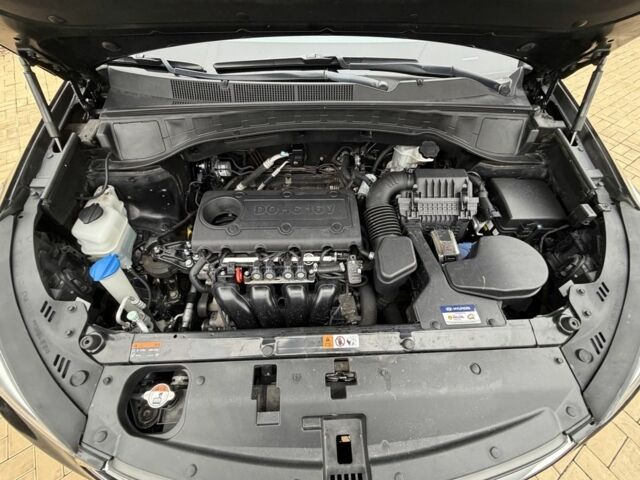 Черный Хендай Санта Фе, объемом двигателя 2.4 л и пробегом 141 тыс. км за 13699 $, фото 20 на Automoto.ua