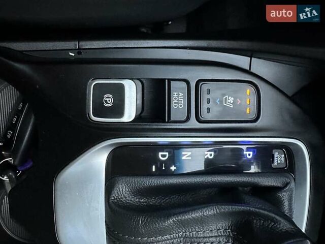 Чорний Хендай Санта Фе, об'ємом двигуна 2.2 л та пробігом 199 тис. км за 19397 $, фото 121 на Automoto.ua