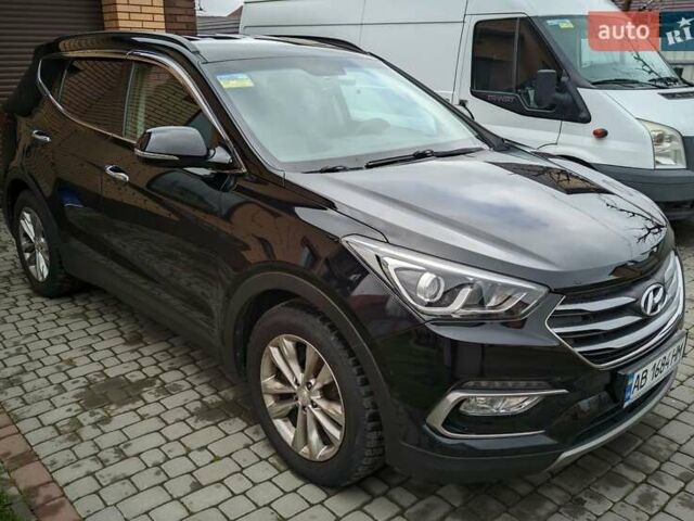 Черный Хендай Санта Фе, объемом двигателя 2 л и пробегом 200 тыс. км за 19500 $, фото 3 на Automoto.ua