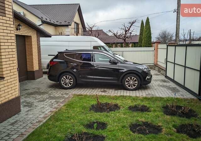 Черный Хендай Санта Фе, объемом двигателя 2 л и пробегом 200 тыс. км за 19500 $, фото 16 на Automoto.ua