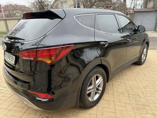 Черный Хендай Санта Фе, объемом двигателя 2.4 л и пробегом 141 тыс. км за 13699 $, фото 14 на Automoto.ua