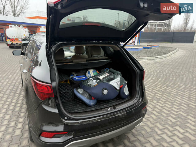 Черный Хендай Санта Фе, объемом двигателя 2.36 л и пробегом 128 тыс. км за 15700 $, фото 44 на Automoto.ua