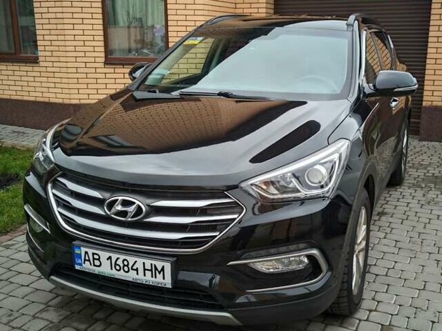 Черный Хендай Санта Фе, объемом двигателя 2 л и пробегом 200 тыс. км за 19500 $, фото 1 на Automoto.ua