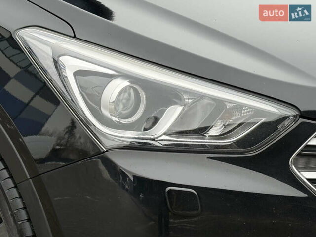 Чорний Хендай Санта Фе, об'ємом двигуна 2.2 л та пробігом 190 тис. км за 20999 $, фото 16 на Automoto.ua