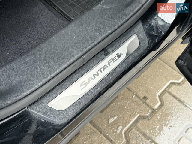 Чорний Хендай Санта Фе, об'ємом двигуна 2.2 л та пробігом 190 тис. км за 20999 $, фото 45 на Automoto.ua
