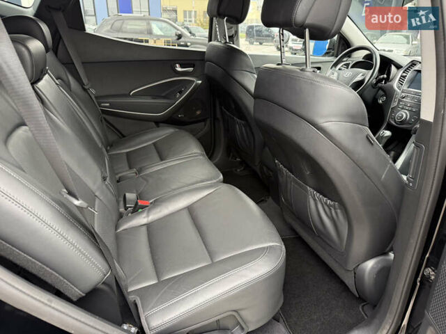 Черный Хендай Санта Фе, объемом двигателя 2.2 л и пробегом 190 тыс. км за 21650 $, фото 45 на Automoto.ua