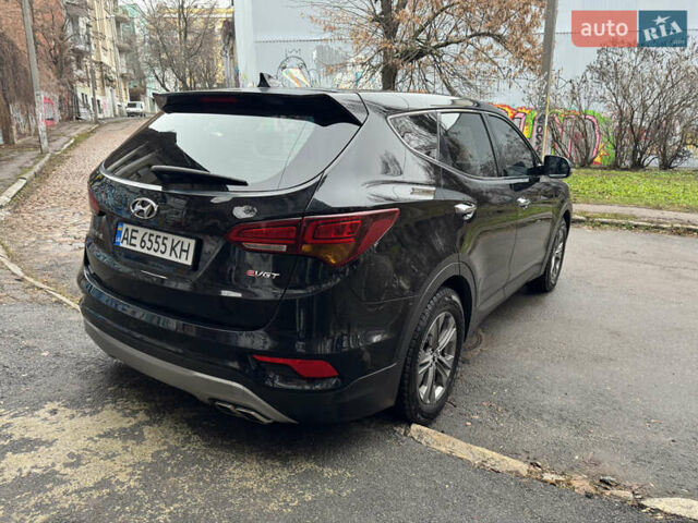 Черный Хендай Санта Фе, объемом двигателя 2 л и пробегом 175 тыс. км за 19950 $, фото 8 на Automoto.ua