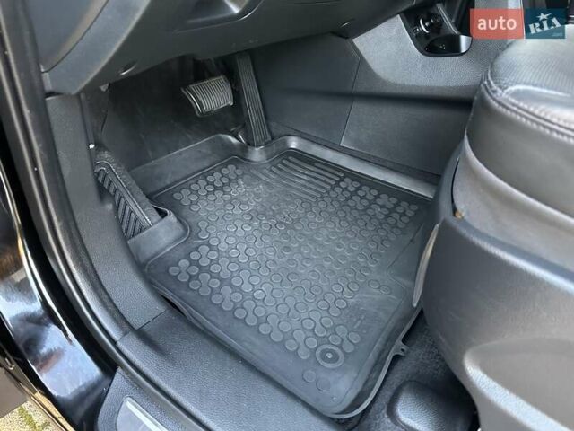 Чорний Хендай Санта Фе, об'ємом двигуна 2.2 л та пробігом 199 тис. км за 19397 $, фото 95 на Automoto.ua
