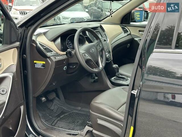 Черный Хендай Санта Фе, объемом двигателя 2.36 л и пробегом 130 тыс. км за 14690 $, фото 9 на Automoto.ua