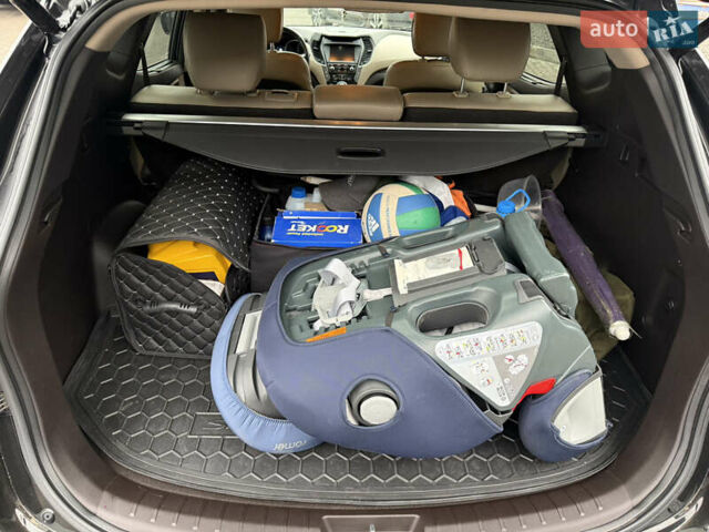 Черный Хендай Санта Фе, объемом двигателя 2.36 л и пробегом 128 тыс. км за 15700 $, фото 45 на Automoto.ua