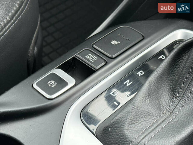 Чорний Хендай Санта Фе, об'ємом двигуна 2.2 л та пробігом 190 тис. км за 20999 $, фото 58 на Automoto.ua