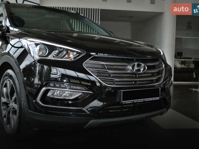 Черный Хендай Санта Фе, объемом двигателя 2.2 л и пробегом 130 тыс. км за 23500 $, фото 6 на Automoto.ua