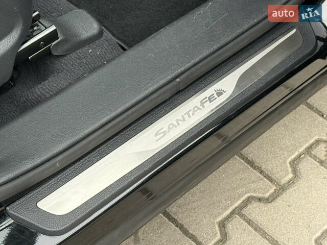 Черный Хендай Санта Фе, объемом двигателя 2.2 л и пробегом 190 тыс. км за 21650 $, фото 51 на Automoto.ua