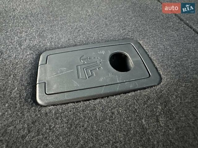 Чорний Хендай Санта Фе, об'ємом двигуна 2.2 л та пробігом 199 тис. км за 19397 $, фото 170 на Automoto.ua