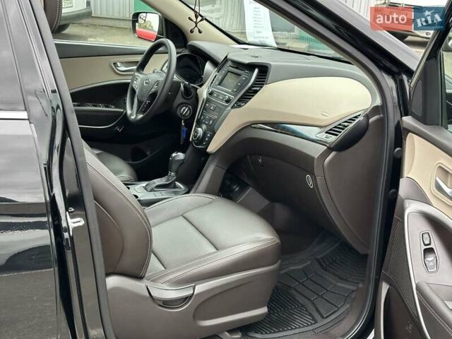 Черный Хендай Санта Фе, объемом двигателя 2.36 л и пробегом 130 тыс. км за 14690 $, фото 21 на Automoto.ua