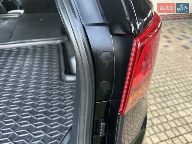 Чорний Хендай Санта Фе, об'ємом двигуна 2.2 л та пробігом 199 тис. км за 19397 $, фото 167 на Automoto.ua