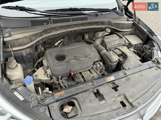 Черный Хендай Санта Фе, объемом двигателя 2.36 л и пробегом 128 тыс. км за 15700 $, фото 48 на Automoto.ua