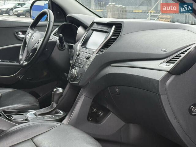 Черный Хендай Санта Фе, объемом двигателя 2.2 л и пробегом 188 тыс. км за 21750 $, фото 51 на Automoto.ua