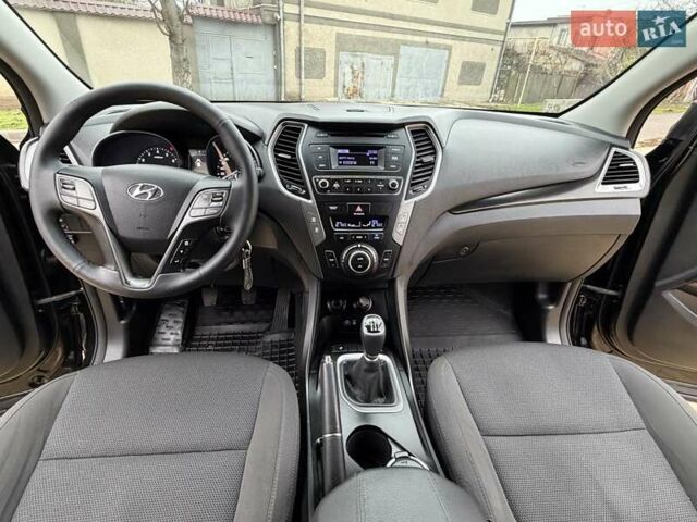 Черный Хендай Санта Фе, объемом двигателя 2.36 л и пробегом 141 тыс. км за 13699 $, фото 22 на Automoto.ua