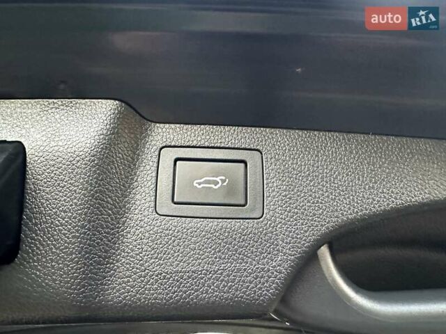 Чорний Хендай Санта Фе, об'ємом двигуна 2.2 л та пробігом 199 тис. км за 19397 $, фото 162 на Automoto.ua