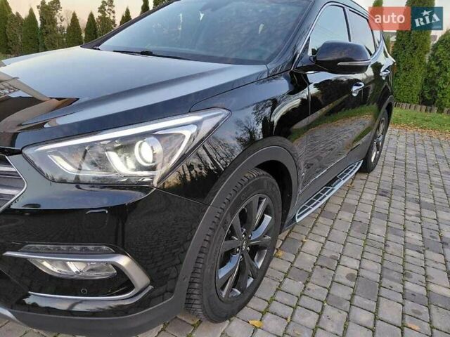 Черный Хендай Санта Фе, объемом двигателя 2.2 л и пробегом 168 тыс. км за 22700 $, фото 6 на Automoto.ua