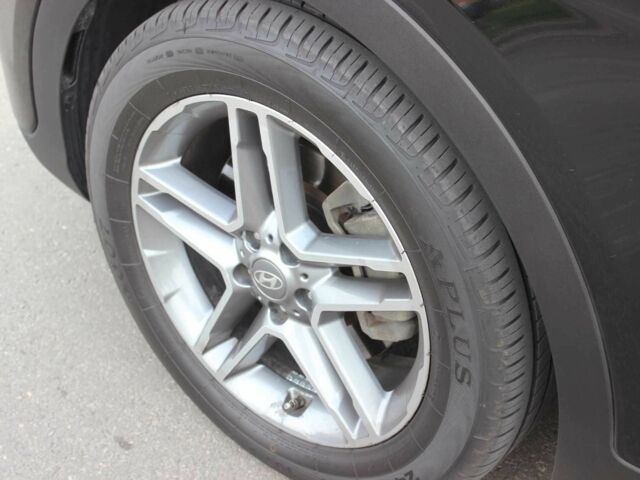 Черный Хендай Санта Фе, объемом двигателя 2.2 л и пробегом 115 тыс. км за 23999 $, фото 10 на Automoto.ua