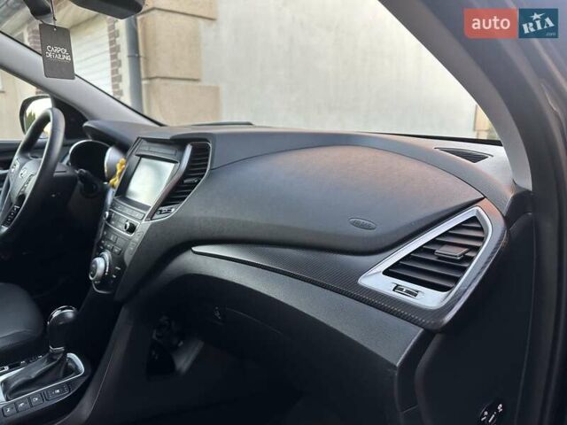 Чорний Хендай Санта Фе, об'ємом двигуна 2.2 л та пробігом 199 тис. км за 19397 $, фото 192 на Automoto.ua