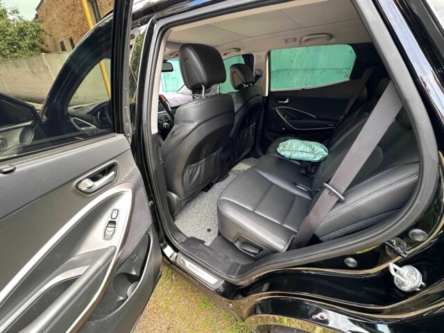 Черный Хендай Санта Фе, объемом двигателя 0 л и пробегом 86 тыс. км за 22000 $, фото 7 на Automoto.ua