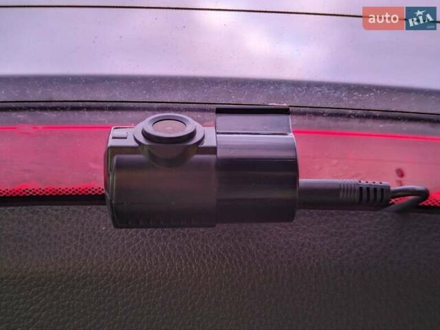 Черный Хендай Санта Фе, объемом двигателя 2 л и пробегом 200 тыс. км за 19500 $, фото 13 на Automoto.ua