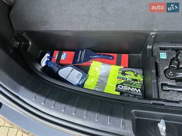 Чорний Хендай Санта Фе, об'ємом двигуна 2.2 л та пробігом 199 тис. км за 19397 $, фото 159 на Automoto.ua