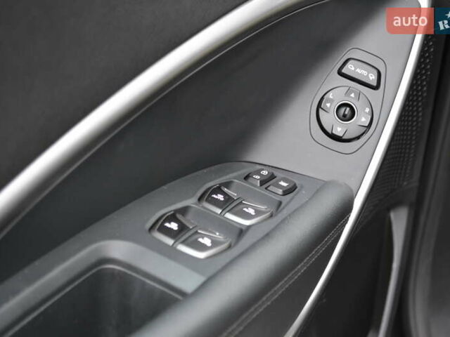 Хендай Санта Фе 2017 в Белой Церкве на Automoto.ua Черный Хендай Санта Фе, объемом двигателя 2.2 л и пробегом 122 тыс. км за 24500 $, фото 41 на Automoto.ua