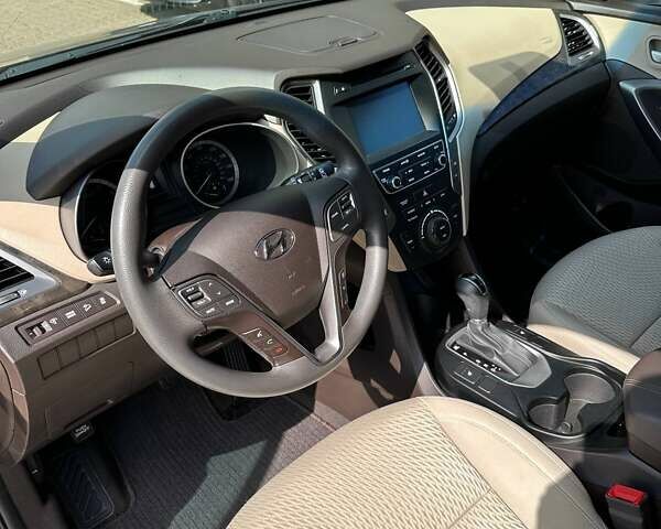 Чорний Хендай Санта Фе, об'ємом двигуна 2.36 л та пробігом 109 тис. км за 17900 $, фото 8 на Automoto.ua