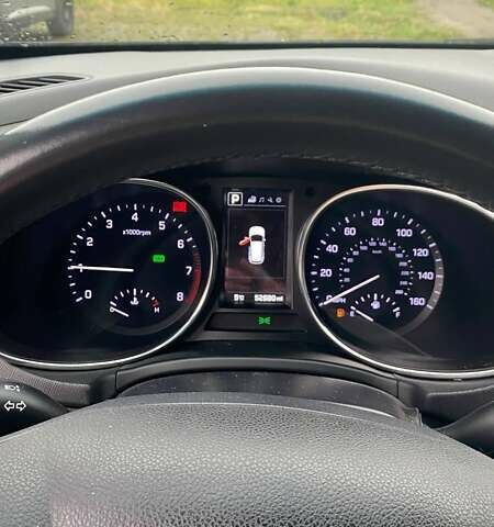 Чорний Хендай Санта Фе, об'ємом двигуна 2 л та пробігом 84 тис. км за 19446 $, фото 7 на Automoto.ua