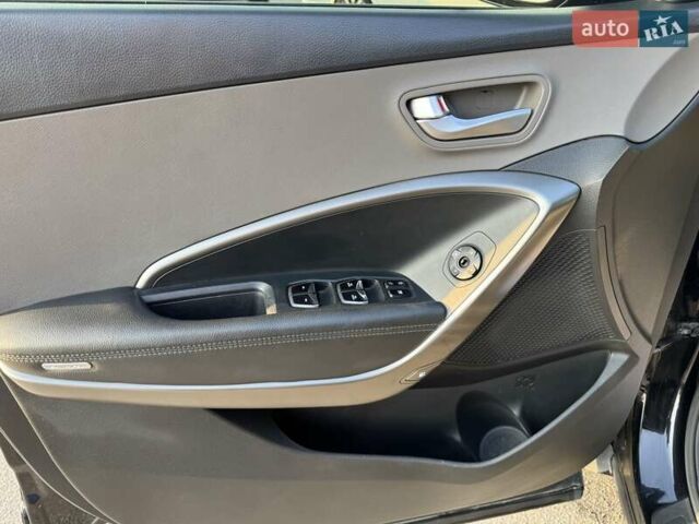 Чорний Хендай Санта Фе, об'ємом двигуна 3.34 л та пробігом 85 тис. км за 17700 $, фото 9 на Automoto.ua