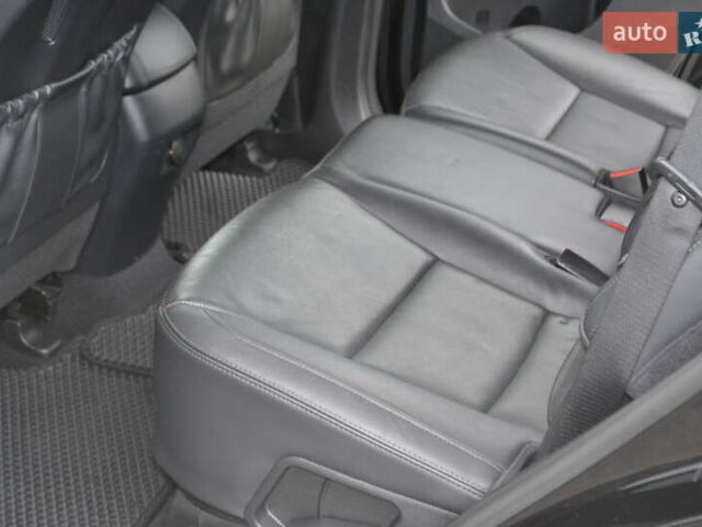 Хендай Санта Фе 2017 в Белой Церкве на Automoto.ua Черный Хендай Санта Фе, объемом двигателя 2.2 л и пробегом 122 тыс. км за 24500 $, фото 56 на Automoto.ua